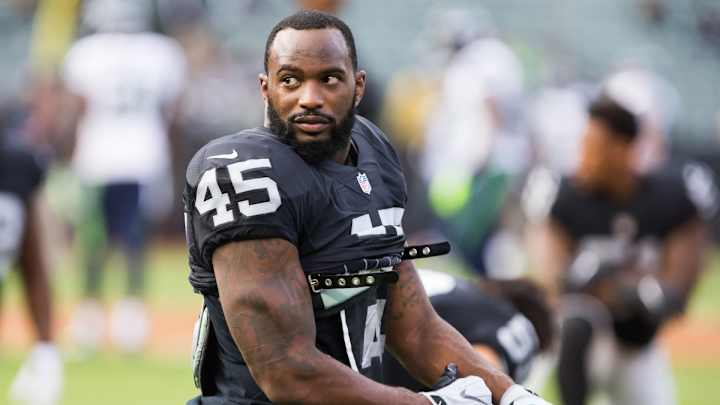 Raiders FB Marcel Reece Simply Did the Job