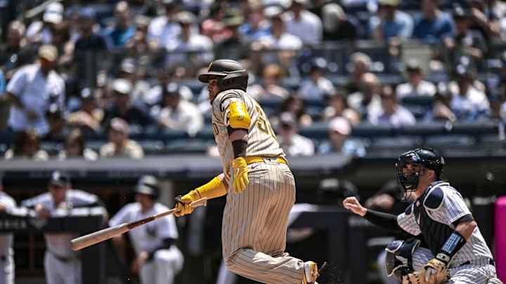 Powerful Veteran Slugger Officially Hits the Open Market