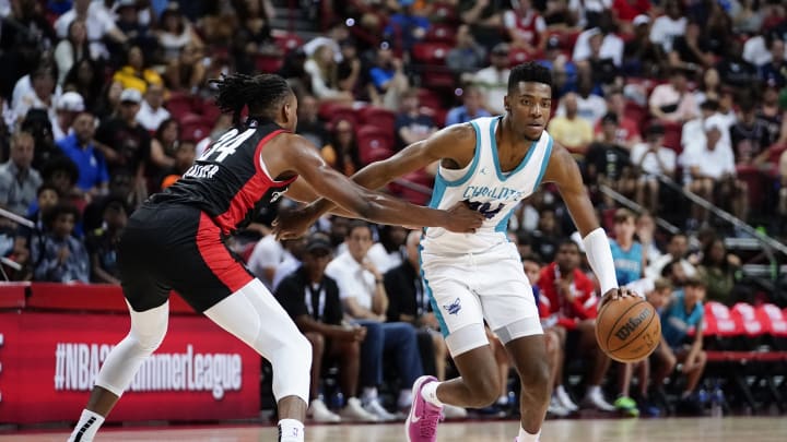 Miller, Smith Jr. Shine Despite Hornets' Loss to Blazers Miller, Smith Jr. Shine Despite Hornets' Loss to Blazers