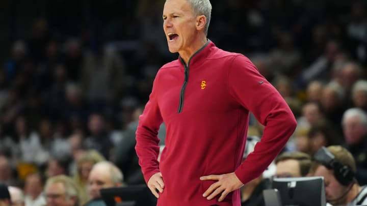 USC Basketball: Trojans Officially Sign 2024  Point Guard Trent Perry