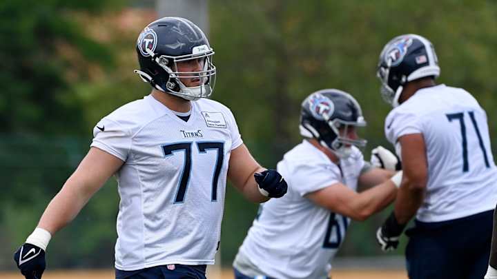 Titans Need to Make a Deal as Internal Options at RT Fall Short of George Fant