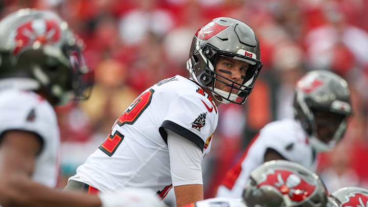 Buccaneers Star Offensive Tackle Ready to 'Take Over' For Tom Brady