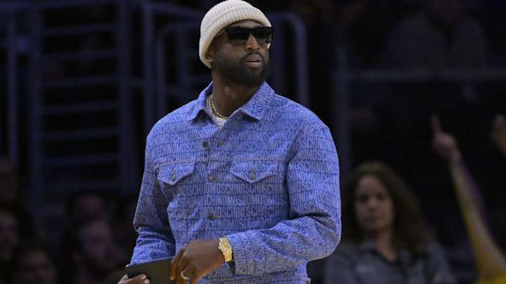 Chicago Native Dwyane Wade Set to Join Ownership Group of WNBA’s Sky