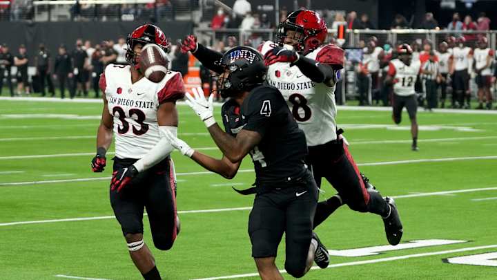 Does Trenton Thompson Have a Chance at a Roster Spot in Crowded Giants Safety Room? Does Trenton Thompson Have a Chance at a Roster Spot in Crowded Giants Safety Room?