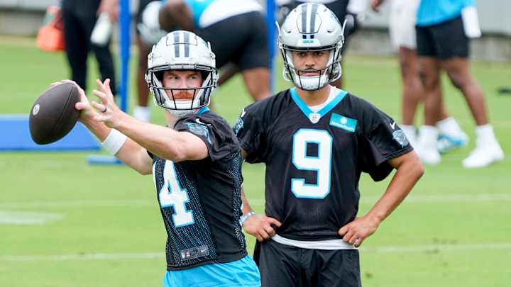 Panthers’ Miles Sanders Gives ‘Future Hall of Famer’ Endorsement to Andy Dalton