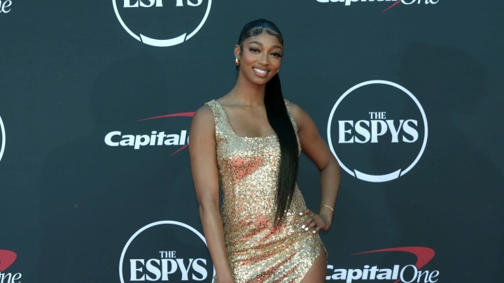 Angel Reese, Cavinder Twins Team Up for Epic TikTok Collaboration Angel Reese, Cavinder Twins Team Up for Epic TikTok Collaboration