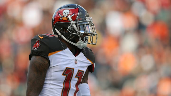 Former Buccaneers Wide Receiver Reacts To Retirement Rumors Former Buccaneers Wide Receiver Reacts To Retirement Rumors