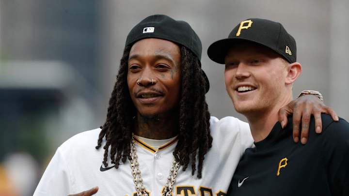 Rapper Wiz Khalifa May Have Been on Mushrooms While Throwing Pirates’ First Pitch Rapper Wiz Khalifa May Have Been on Mushrooms While Throwing Pirates’ First Pitch