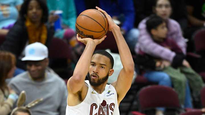 Isaiah Mobley's Double-Double Leads Cavaliers Past Rockets for Summer League Title