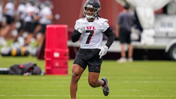 Falcons Camp Opens: 'Different' Bijan Leads as Rookies Report