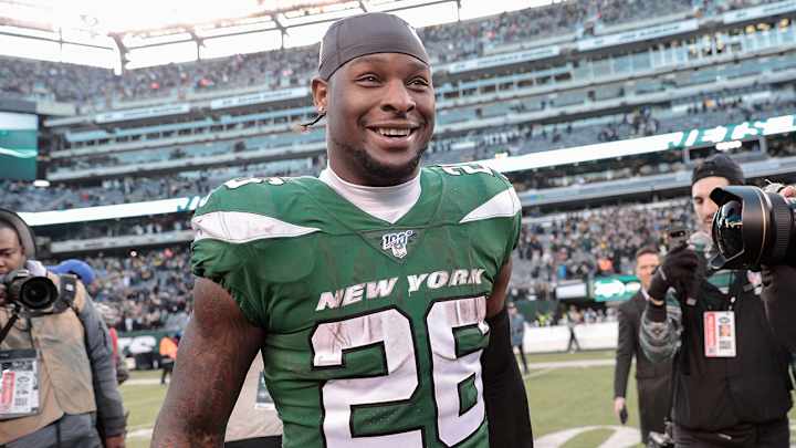 Le’Veon Bell Somehow Compared NFL RB Drama to ‘A Bug’s Life’
