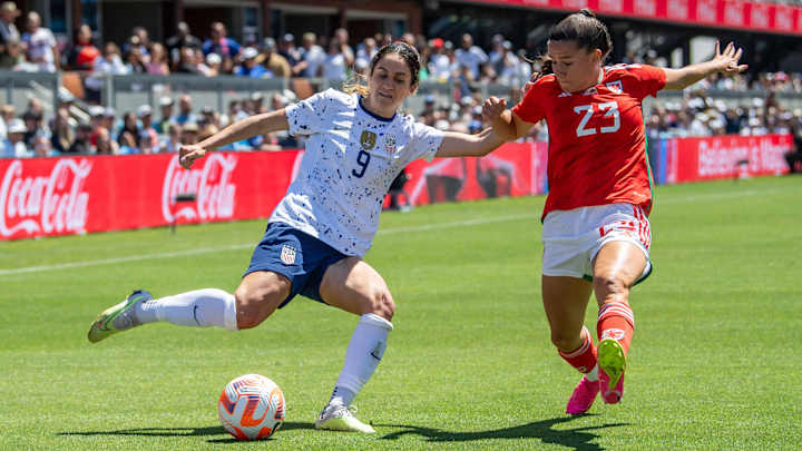 Savannah DeMelo’s Unlikely Path to the USWNT’s World Cup Roster Savannah DeMelo’s Unlikely Path to the USWNT’s World Cup Roster