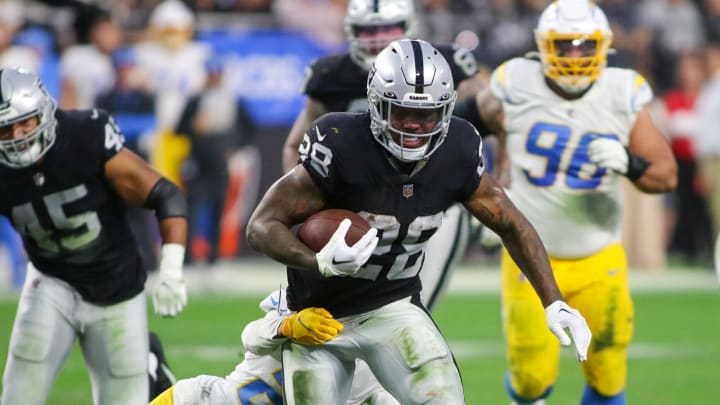 Latest on Josh Jacobs, Jimmy Garoppolo, Tyree Wilson