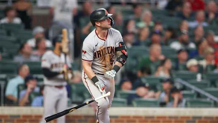 Diamondbacks Beat Braves in 16-13 Slugfest