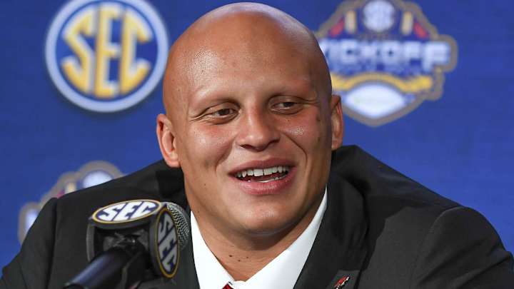 How Did Razorbacks' Defender Add 40 Pounds in Off-Season? How Did Razorbacks' Defender Add 40 Pounds in Off-Season?