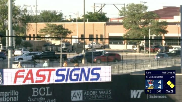 D-Backs Prospect Deyvison De Los Santos Hits Homer Way, Way Into Parking Lot