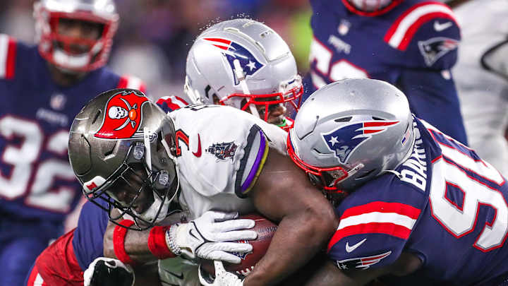 Report: Former Buccaneers' Super Bowl Champion Running Back Works Out For Patriots