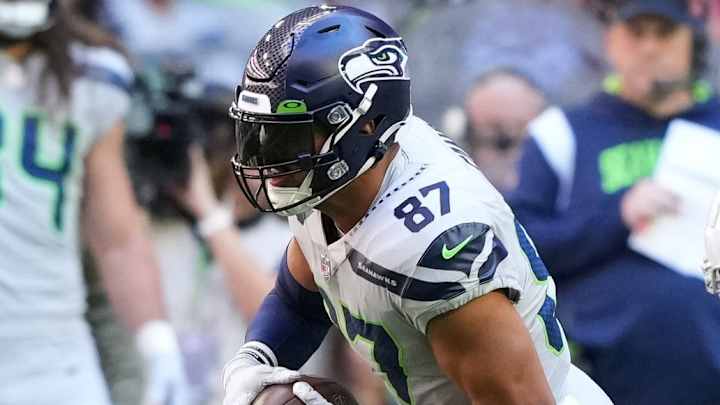 Seahawks TEs Camp Preview: Bold Predictions, Depth Chart