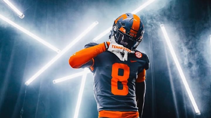 Marcus Goree Jr. Signs With Tennessee