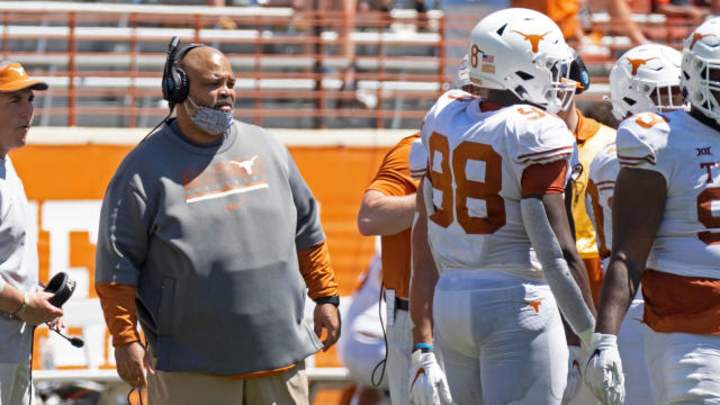 BREAKING: Four-Star DL D'Antre Robinson Commits to Texas BREAKING: Four-Star DL D'Antre Robinson Commits to Texas