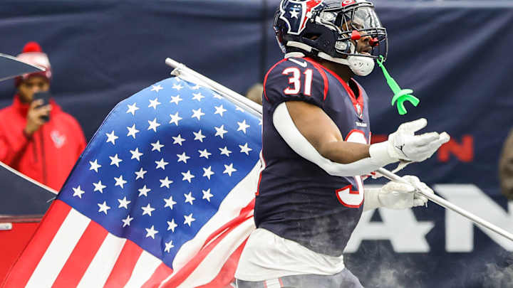 Texans' Dameon Pierce Sees Spike in 'Madden 24' Rating