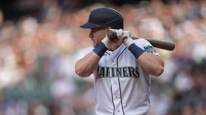 Seattle Mariners' Jarred Kelenic Gets Injury Timeline After Breaking Foot