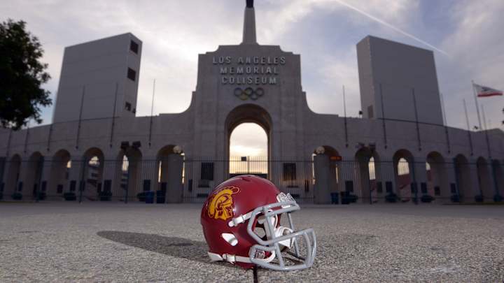 USC Football: Expert Reveals Potential USC Strategy After Losing Out on Five-Star WR