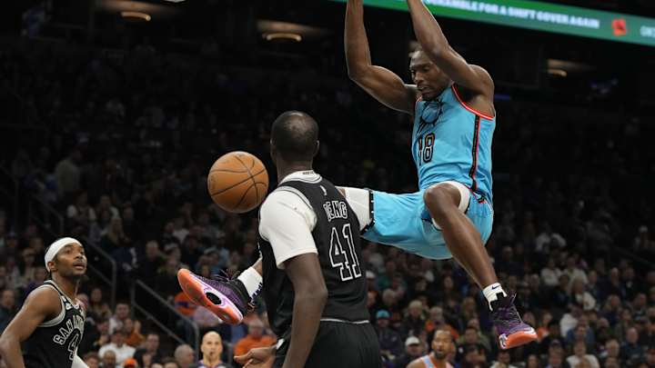 Lakers News: Pundit Lists Top 3 Remaining Free Agents For LA To Consider Signing Lakers News: Pundit Lists Top 3 Remaining Free Agents For LA To Consider Signing