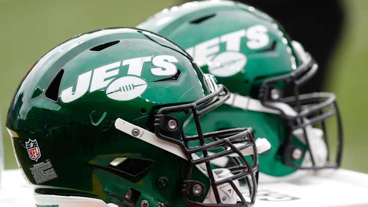 Jets Assistant Coach Carted Off After Scuffle During Contentious Practice With Bucs