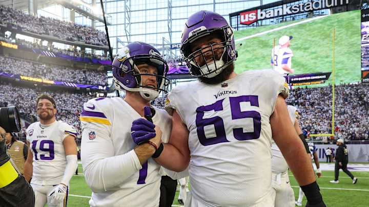 Vikings Roster Countdown: No. 65 Austin Schlottmann — Interior Depth Vikings Roster Countdown: No. 65 Austin Schlottmann — Interior Depth