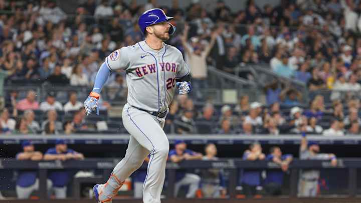 New York Mets' Slugger Accomplishes Rare Feat in Subway Series Lore