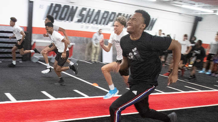 Recruiting Roundup: UC Basketball Offers Five-Star 2025 Guard Darryn Peterson