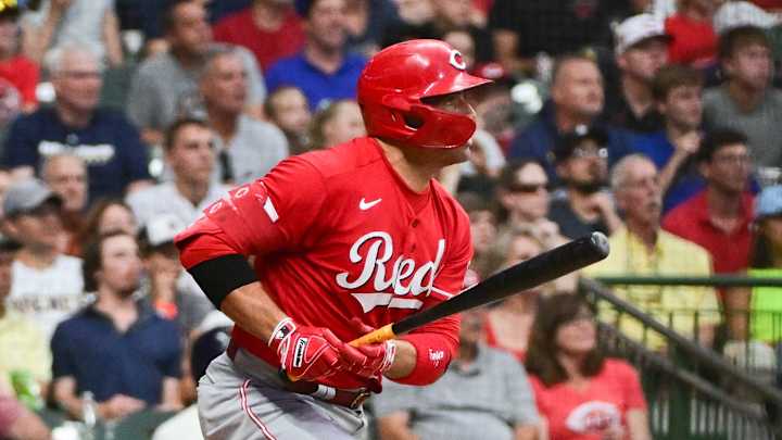 Cincinnati Reds Legend Joey Votto Goes Viral For Exchange with Chris "Mad Dog" Russo Cincinnati Reds Legend Joey Votto Goes Viral For Exchange with Chris "Mad Dog" Russo