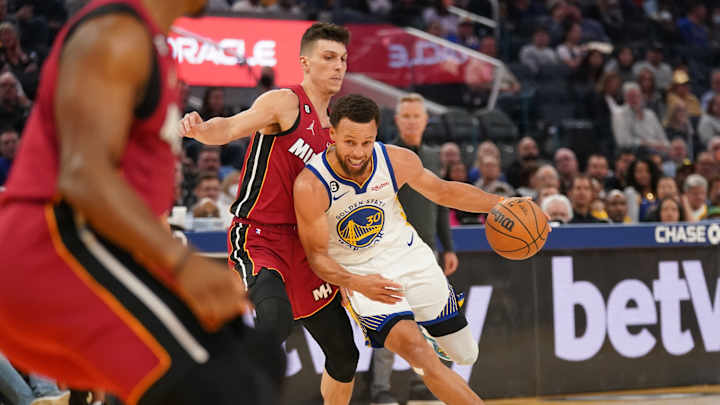 Steph Curry's Crossover On Tyler Herro Somehow Fails To Make NBA.Com Top 50