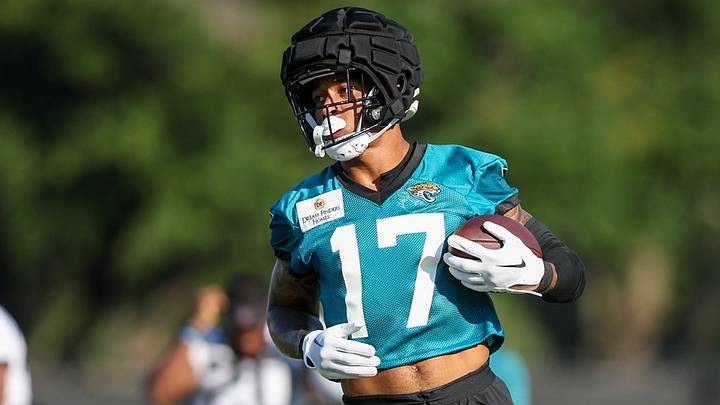 Jaguars' Evan Engram Reflects on Extension