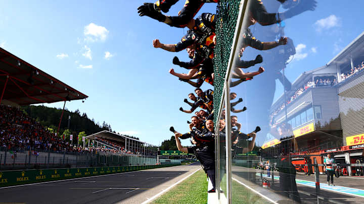 F1: What Is The Summer Break And What Does it Mean For Teams? F1: What Is The Summer Break And What Does it Mean For Teams?