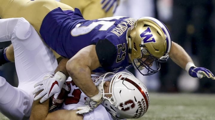 After 2-Year Injury Layoff, Ex-Husky Burr-Kirven Returns to Seahawks