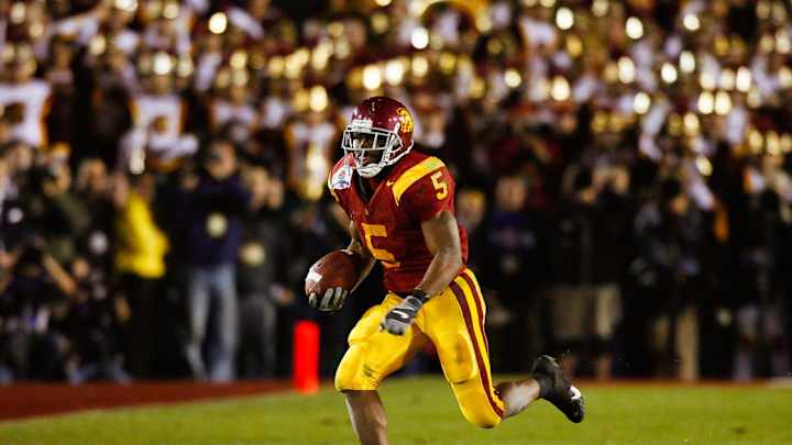 USC Football: Fans Weigh In on Reggie Bush's Heisman Dilemma