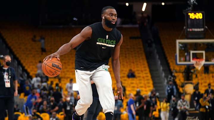 Warriors Star Reacts to Jaylen Brown's Viral Contract Comments