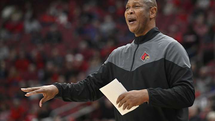 Watch: Louisville Head Coach Kenny Payne Provides Team Update Watch: Louisville Head Coach Kenny Payne Provides Team Update