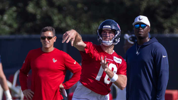 QB Davis Mills Embracing Competition in Texans Training Camp vs. C.J. Stroud