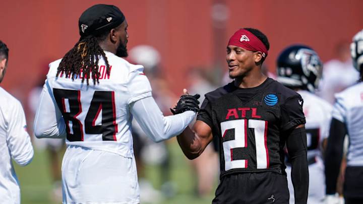 Atlanta Falcons Coach Explains Choice of Mike Hughes as Punt Returner Atlanta Falcons Coach Explains Choice of Mike Hughes as Punt Returner