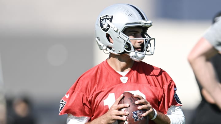 Garoppolo, Mayer Working Hard to Build Rapport