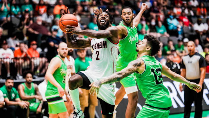 Third Quarter Dooms Boeheim's Army in Loss to Herd That Third Quarter Dooms Boeheim's Army in Loss to Herd That