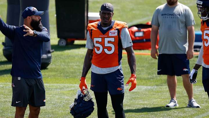 Frank Clark Sends Message to Broncos Fans on Chiefs 'Rivalry' Frank Clark Sends Message to Broncos Fans on Chiefs 'Rivalry'
