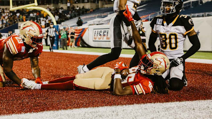 Deon Cain gets another NFL shot Deon Cain gets another NFL shot