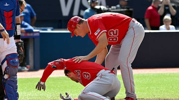 Angels News: Mike Moustakas Reacts to Devastating Taylor Ward Injury Angels News: Mike Moustakas Reacts to Devastating Taylor Ward Injury