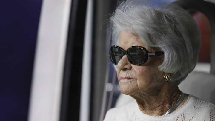 Lions Fans React to Team Honoring Martha Ford