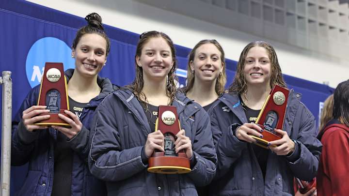 Virginia Swimmers Win 11 Medals at World Aquatics Championships