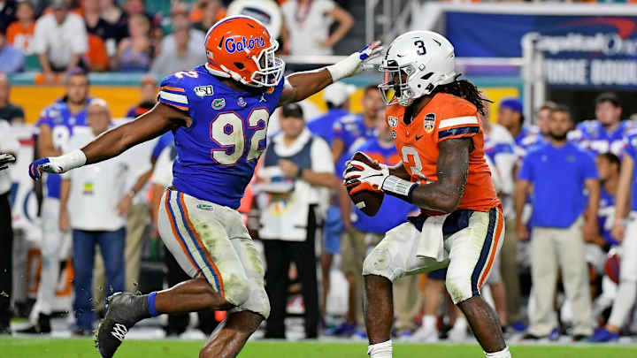 Former Gators DE Retires from NFL at 25 Former Gators DE Retires from NFL at 25